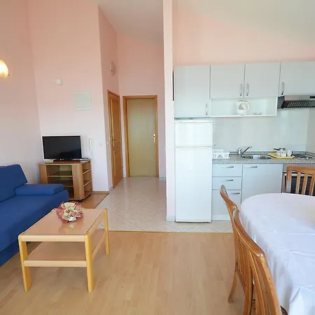 Apartment Danijela 2 Sukosan