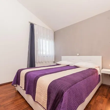 Danijela 2 Apartman *
